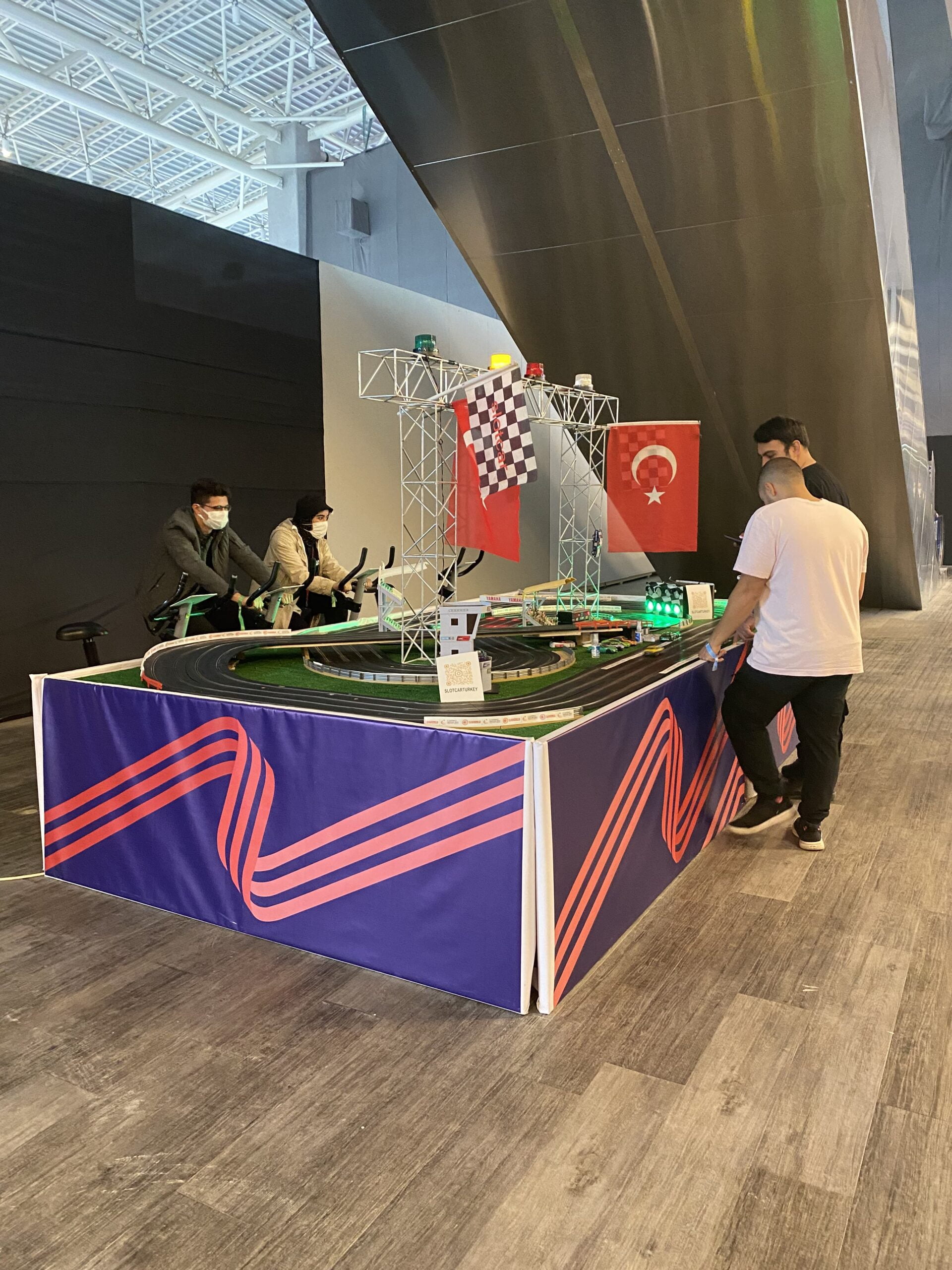 Slot Car Parkour